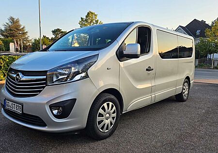 Opel Vivaro Combi L2H1 2,9t