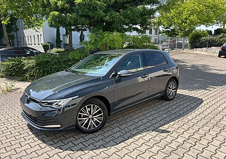 VW Golf Volkswagen VIII Move 1.0 eTSI