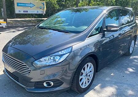 Ford Galaxy Diesel 2.0 TDCi Bi-Turbo Aut. Titanium