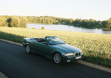 BMW 318 i Exclusiv Edition Aut. TÜV NEU