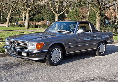Mercedes-Benz SL 560 560 SL sehr guter Zustand
