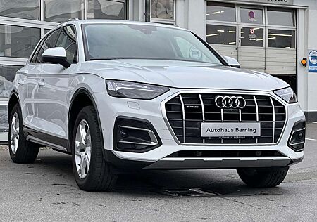 Audi Q5 40TDI QUATTRO AHK MATRIX STANDHEIZ 360 ACC