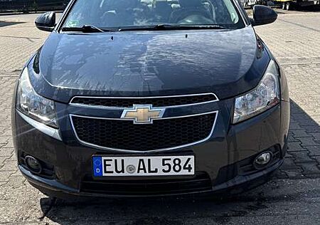 Chevrolet Cruze 2.0 LT