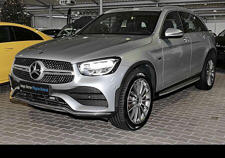 Mercedes-Benz GLC 300 de 4M AMG RüKam+LED+AHK+HUD+Tempomat