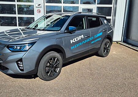 KGM Korando E-Motion Titanium