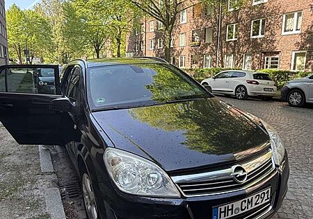 Opel Astra Edition