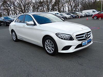 Mercedes-Benz C 200 C 180d  9G-Tronic*PANORAMA*NAVI*LED*ACC*1Hand