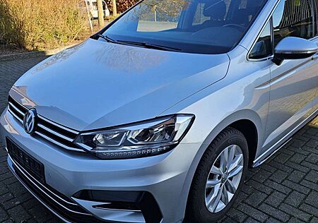 VW Touran Volkswagen 1.4 TSI (BlueMotion Technology) DSG Comfortline