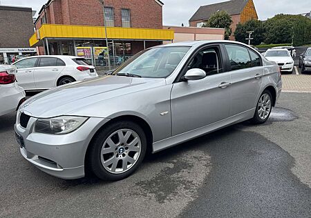 BMW 318i 318 Navi. S.Dach