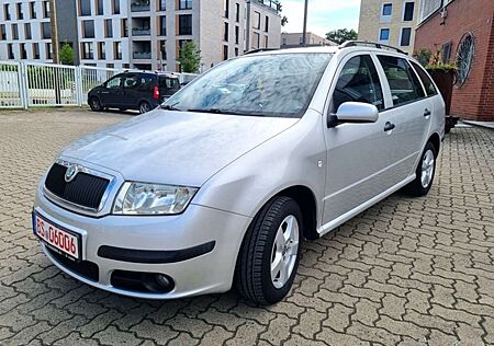 Skoda Fabia Combi Ambiente,Klima,ZV,Alarm,2Hand,Servicegep