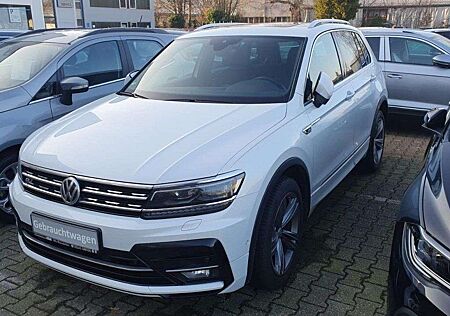 VW Tiguan Volkswagen 2.0 TDI Highline 4Motion DSG R-Line+Panor