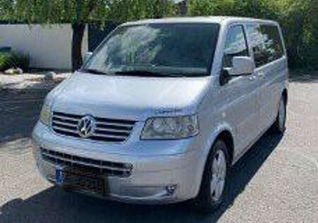 VW T5 Multivan Volkswagen Transporter T5 TDI Comfortline