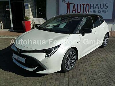 Toyota Corolla 2.0 Hybrid Style - Navi, PDC, LED