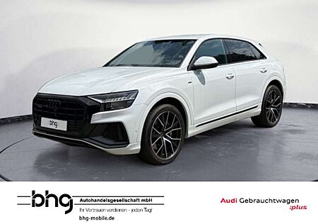 Audi Q8 55 TFSIe quattro tiptronic