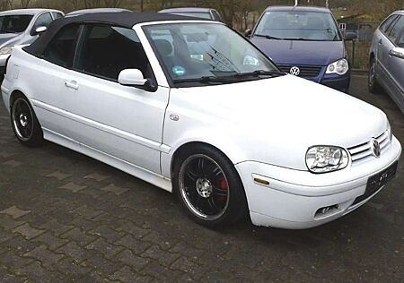 VW Golf Cabriolet Volkswagen Golf Cabrio 1.6 Colour Concept