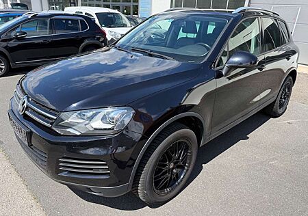 VW Touareg Volkswagen 3.0TDI 4Motion Bi-Xenon DSG PDC Navi 19"