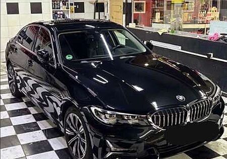 BMW 330 gebraucht kaufen BMW 330e 330 xDrive Aut. Luxury Line