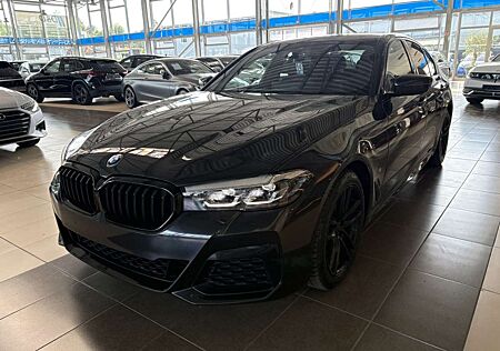 BMW 520 i M Sport HiFi-Sound Leder 360°Cam Navi LED