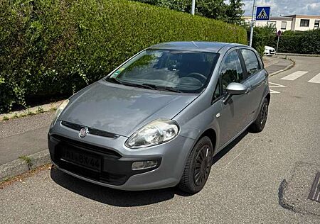 Fiat Punto EVO Start&Stopp / TÜV Neu