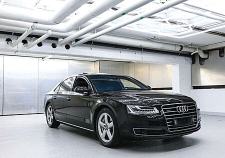 Audi A8 4.2 TDI quattro Head up Matrix Voll