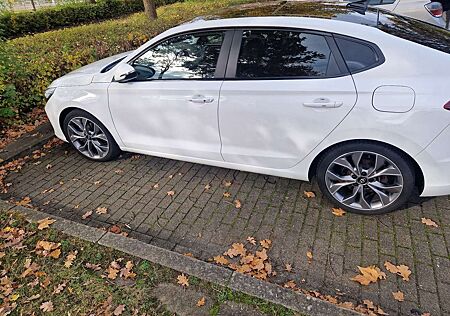 Hyundai i30 1.4 T-GDI Premium