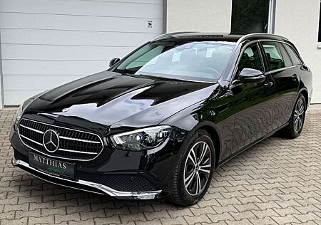 Mercedes-Benz E 220 d 4Matic T Avantgarde/MultiBeam/AHK/HeadUP