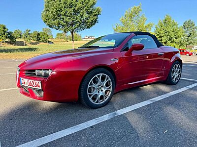 Alfa Romeo Spider 2.4 JTDM Q-Tronic AUT/ALU/PDC/KLIMA/SHZ