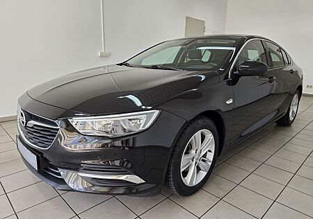 Opel Insignia Grand Sport LED T CarPlay 17" 2.Hand