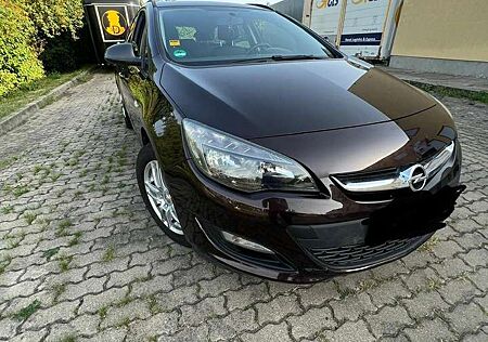 Opel Astra J 1.6 CDTI DPF ecoFLEX Neu TÜV