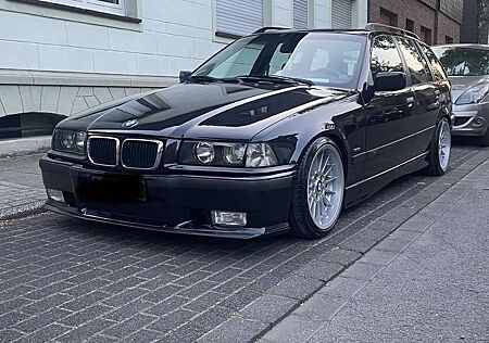 BMW 328i 328 touring Sport Edition