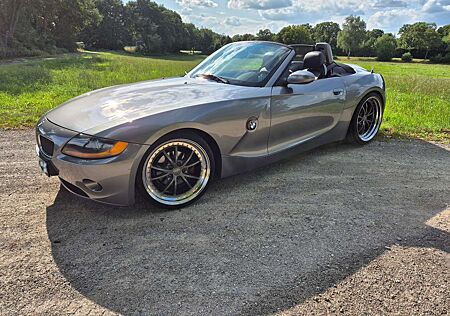 BMW Z4 Roadster 2.2i