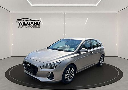 Hyundai i30 1.4 T-GDI Trend+METALLIC+SPURHH.+LED+KLIMA