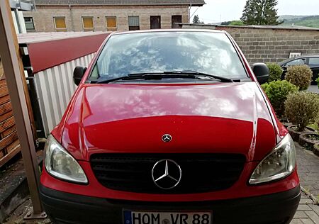 Mercedes-Benz Vito 111 CDI Kompakt Mixto