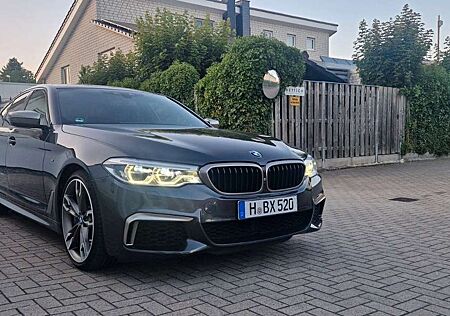 BMW 550 Lim. M550 d xDrive 1 Hand Vollscheckheft