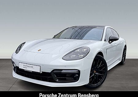 Porsche Panamera Turbo S