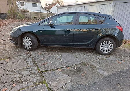 Opel Astra Stufenheck 1.6 Selection