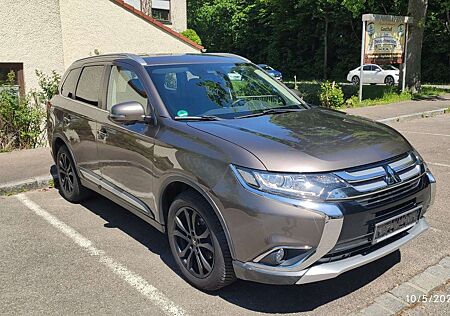 Mitsubishi Outlander 2.2 DI-D 4WD