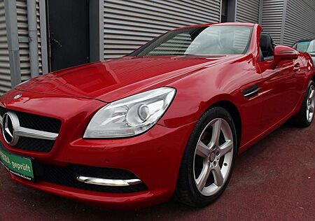 Mercedes-Benz SLK 200 ROADSTER AUTOMATIK KLIMA NAVI PDC 1.Hand
