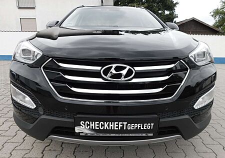Hyundai Santa Fe Premium 4WD+Pano+Technik Paket+AHK,2.Hd.S-Heftg.