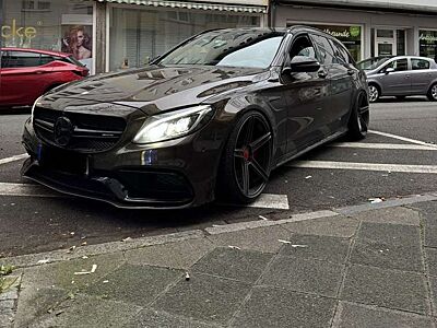 Mercedes-Benz C 63 AMG S T Speedshift 7G-MCT