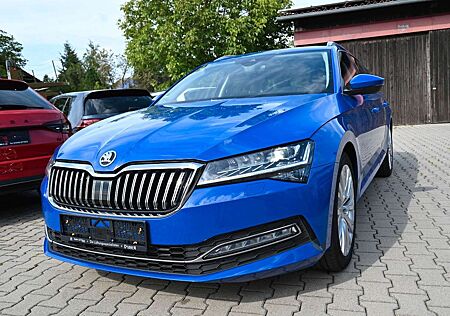 Skoda Superb Combi Style/AHK/Pano/Virtual