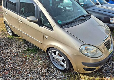 Lancia MUSA Musa Diesel 1.9 Multijet 8v Platino