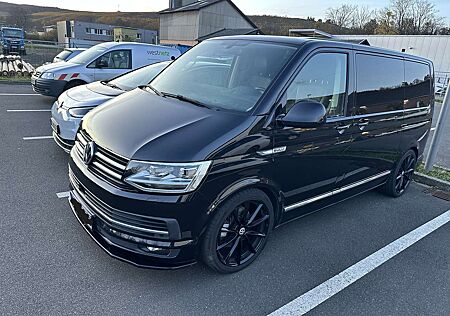 VW T6 Multivan Volkswagen Multivan DSG Kurz 4MOTION Highline