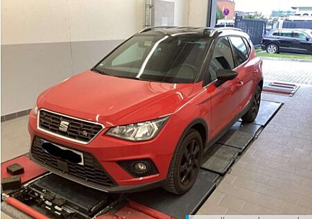 Seat Arona 1.0 TSI DSG Navi AHK Kamera PDC BSD