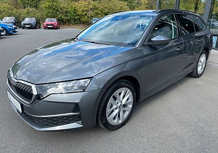 Skoda Octavia Combi 2.0TDI DSG Selection Matrix Navi