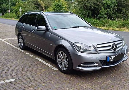 Mercedes-Benz C 250 T CDI DPF 4Matic (BlueEFFICIENCY) 7G-TRONIC