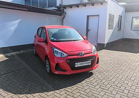 Hyundai i10 1.0 SHZG/KLIMA/beheizb.Frontscheibe/AHK/Garantie
