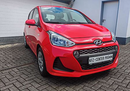 Hyundai i10 1.0 SHZG/KLIMA/beheizb. Lenkrad/AHK/Garantie