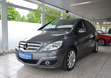 Mercedes-Benz B 200 *KLIMA*SITZHZG*AHK*ERST 70TKM!*PDC*
