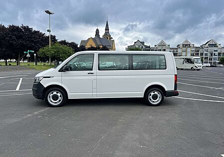 VW T6 Transporter Volkswagen T6.1 Kombi lang 4MOTION 9 Sitze